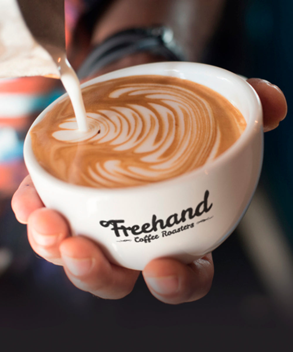 Freehand coffee latte art